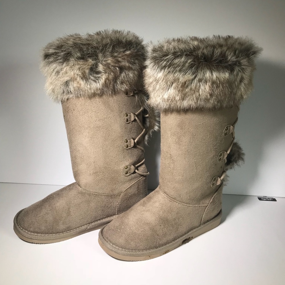 Ugg like fur boots
